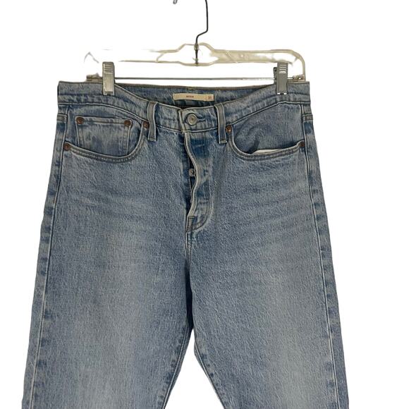 Levi's Vintage Big E Wedgie Women's Size 31 Light Wash Button Fly Cropped Jeans - Picture 2 of 11